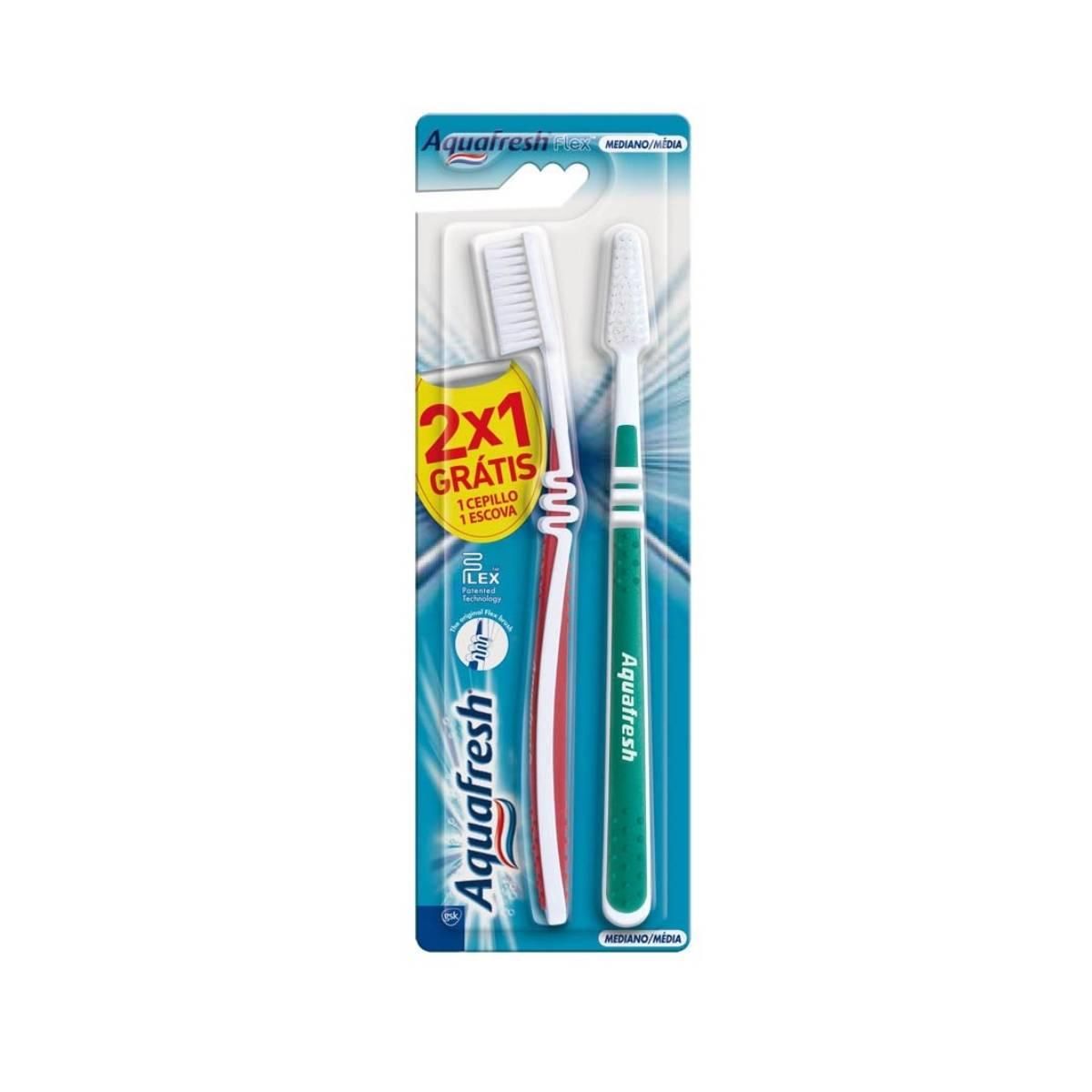 Aquafresh Flex Kit com duas Escovas Dentais com Cerdas Médias